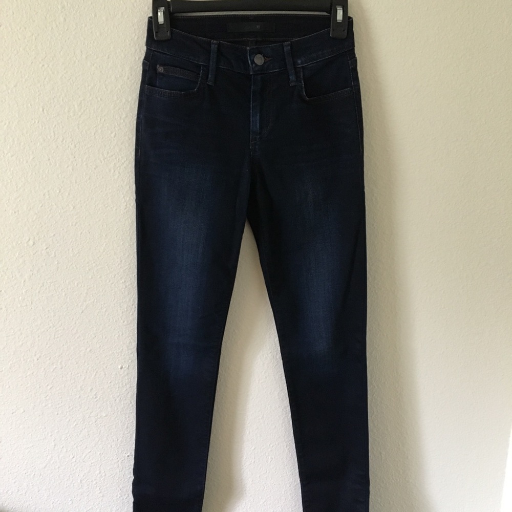LAST CHANCE// Joe’s Jeans Honey Curvy Skinny jeans